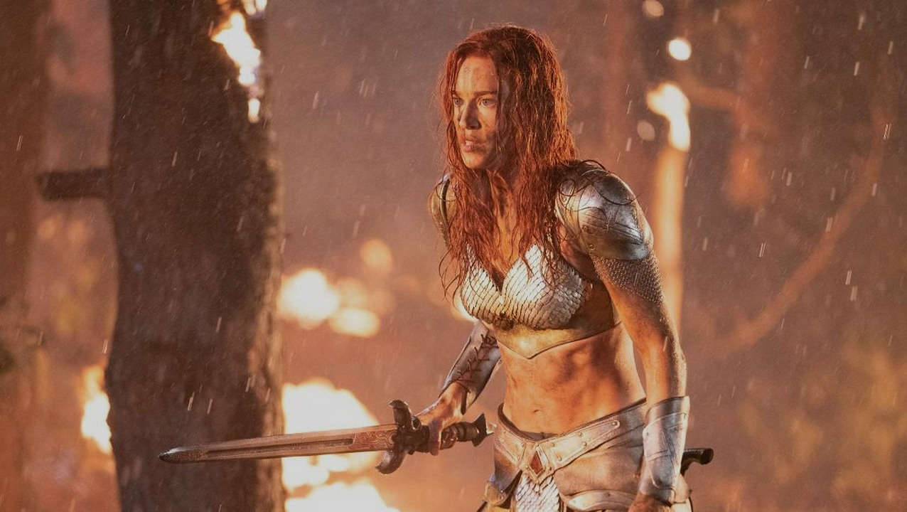 บัลลังก์เลือด Red Sonja 2025: เมื่อเทพธิดาแห่งดาบกลับมาปลดปล่อยความโกรธแค้น